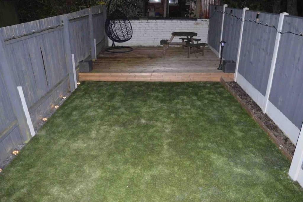 הוילה Unique 4 Bed House In Derby Perfect For Contractors And Families מראה חיצוני תמונה